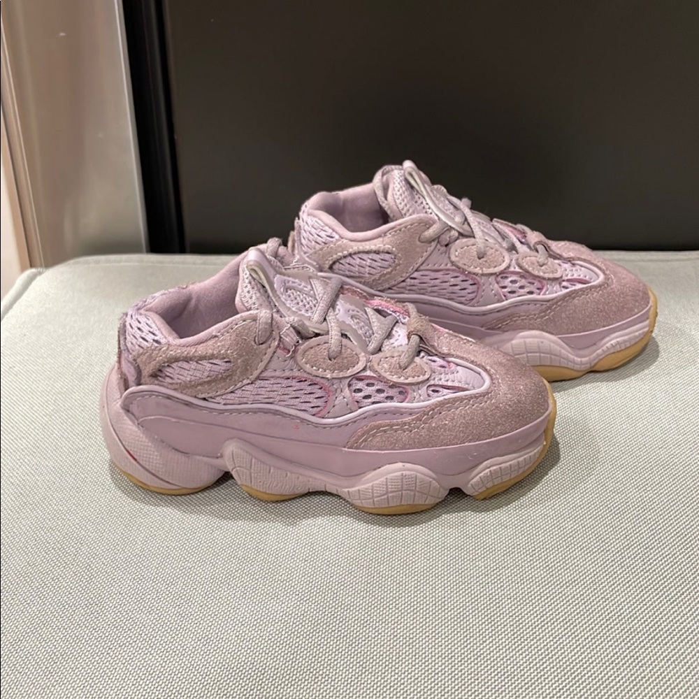 Adidas - Picture 4 of 8